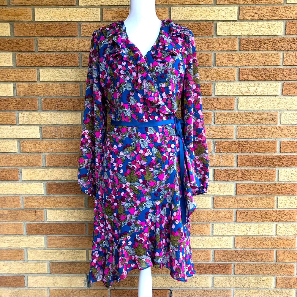 Betsey Johnson Very Cherry Chiffon Wrap Dress Size 12 Lined Cute Floral Berry